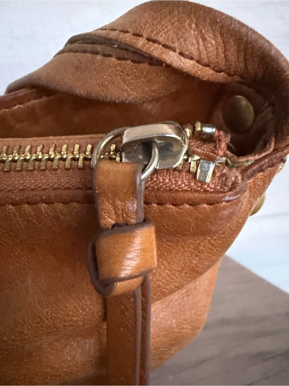 HOBO International Brown Leather Crossbody Bag Two Compartment Adjustable Strap
